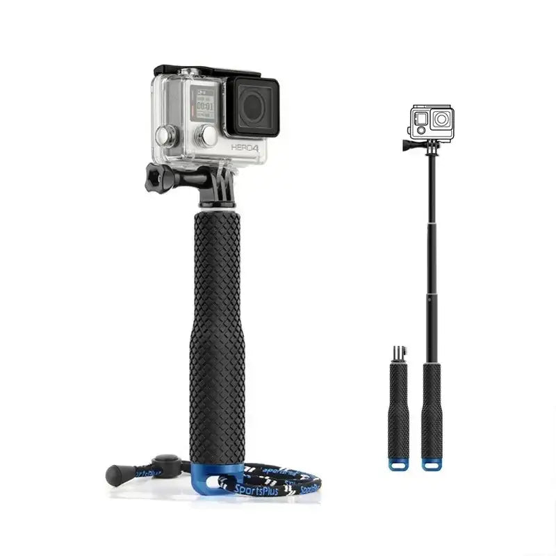 GoPro HERO4 actionkamera i vattentätt hölje på svart mönstrat handgrepp med blå handledsrem och teleskopiskt selfie-stativ