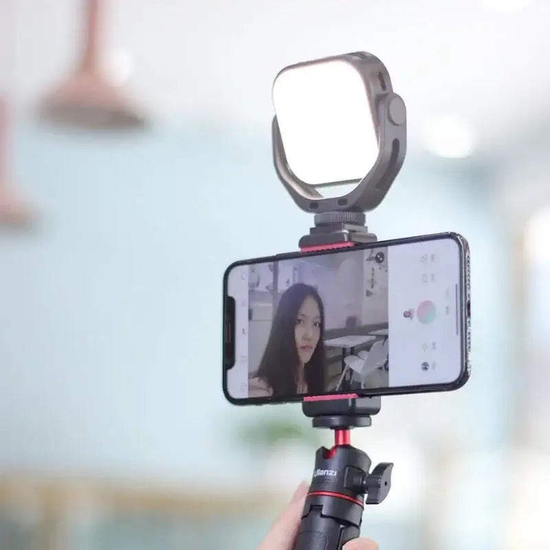 Ulanzi VIJIM VL66 Belysning LED för foto / video - 2000mAh internt batteri - 800lm - Action King