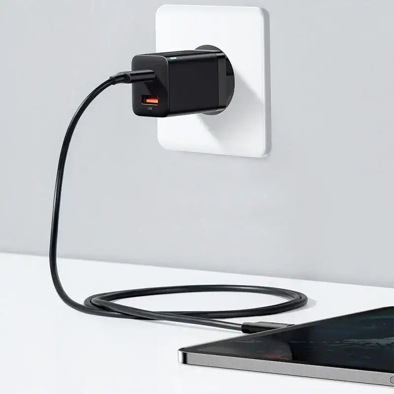 Baseus Super Si Pro Quick Charger - Väggladdare - Snabbladdare QC3.0 / PD 30W - 100-240V till USB - 2xUSB Typ A/C - Svart - Action King